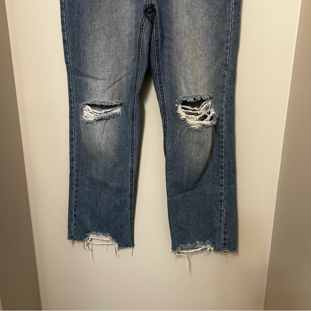 Vanilla Star Women's Juniors'‎ Size 29/9 Blue Straight Leg Jeans Distressed - Picture 2 of 8